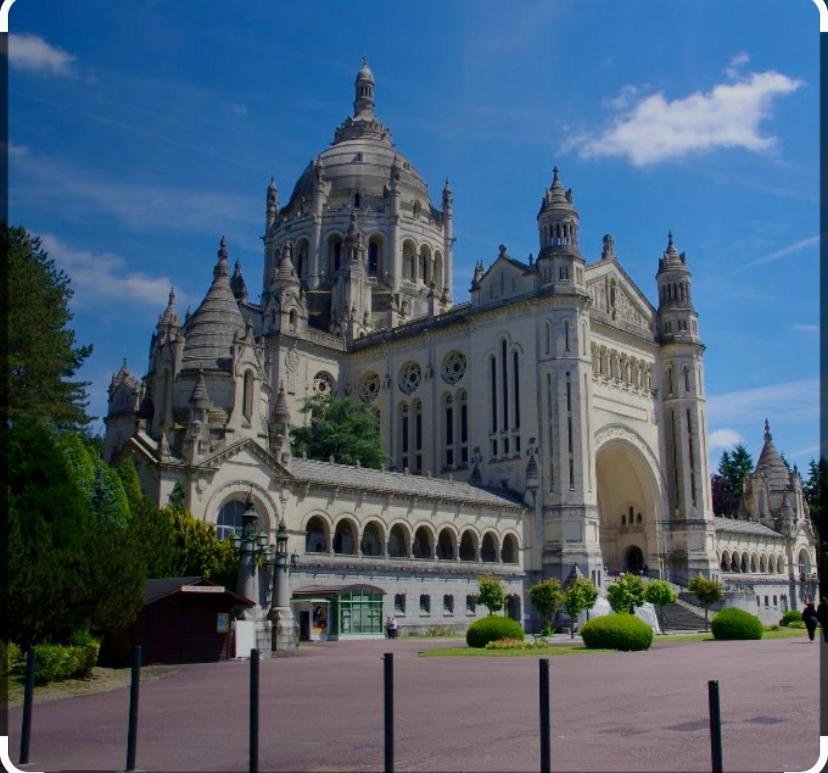 Apartamento Centre Historique Vue Cathedrale Lisieux